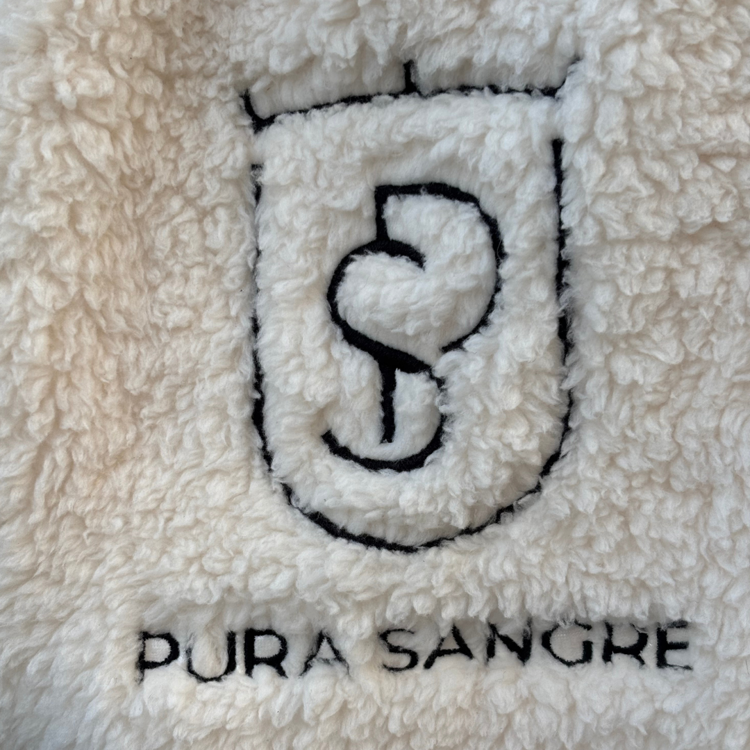 Pura Sangre Plüsch-Schal - Wollweiß